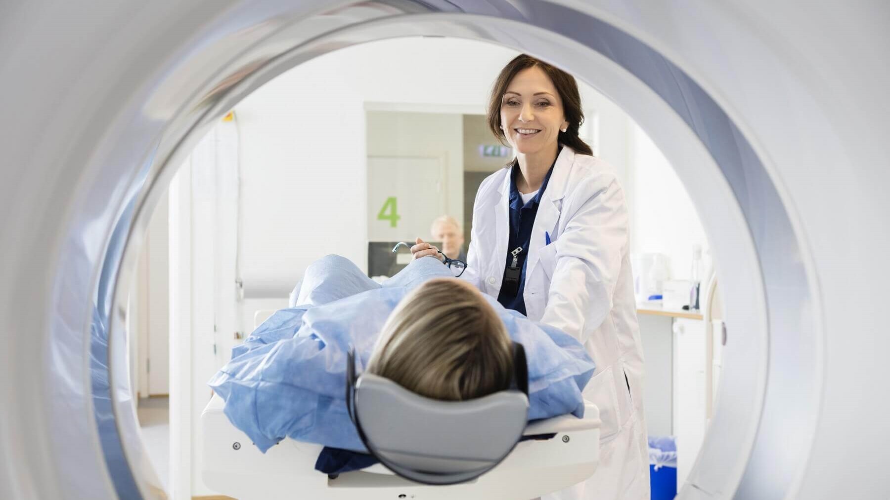 patient undergoing ct-scan